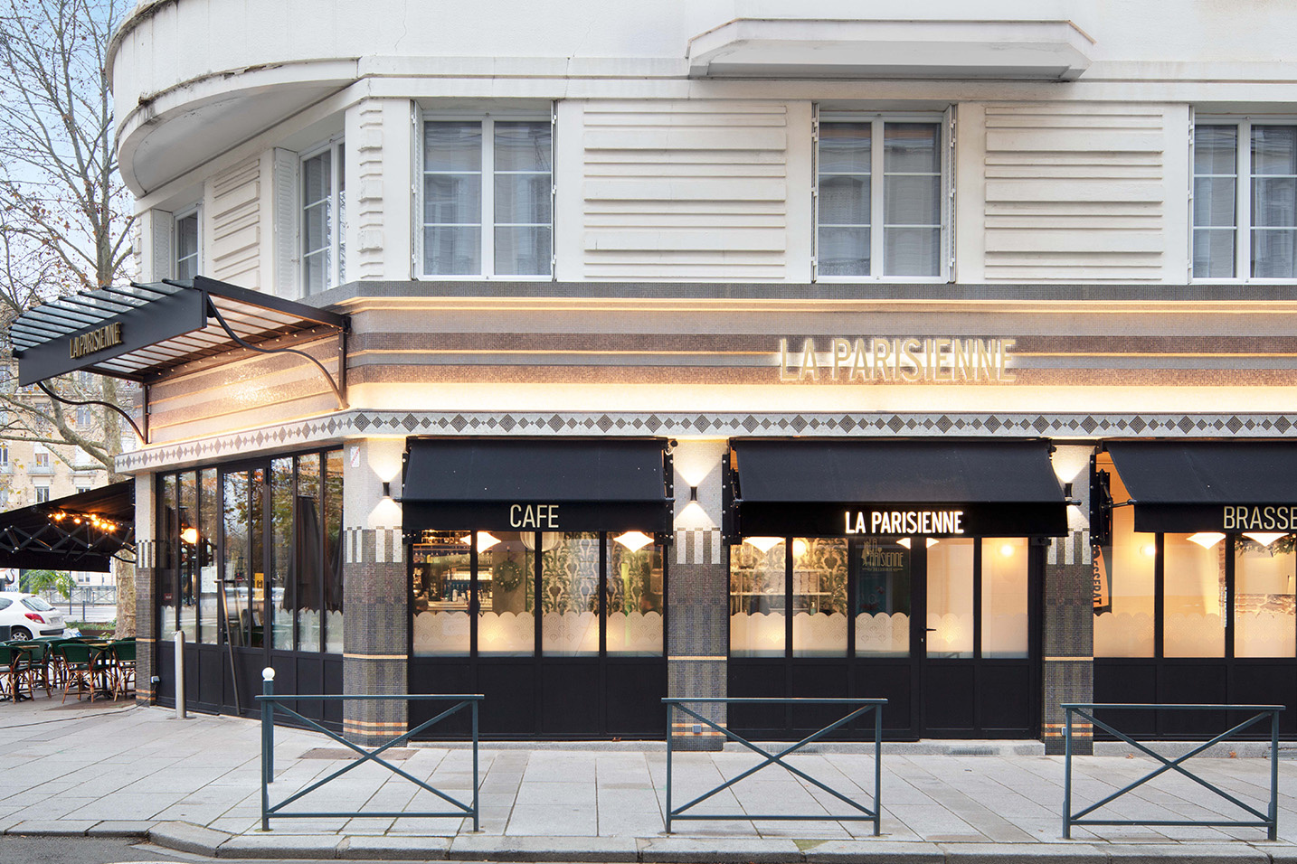 Façade extérieure de La Parisienne