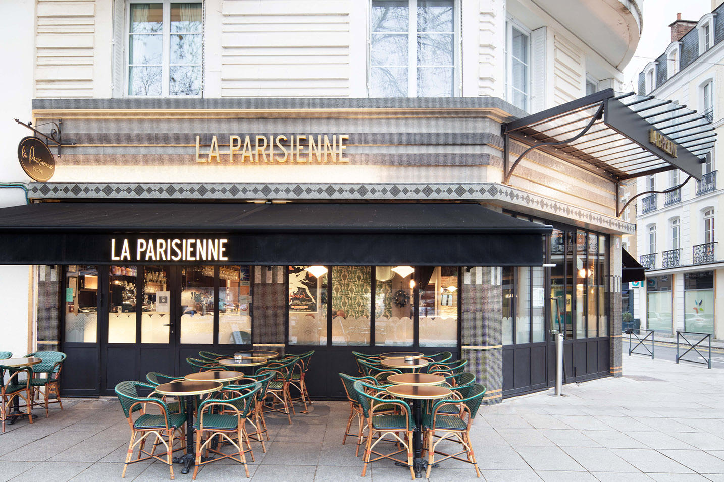 Façade extérieure de La Parisienne